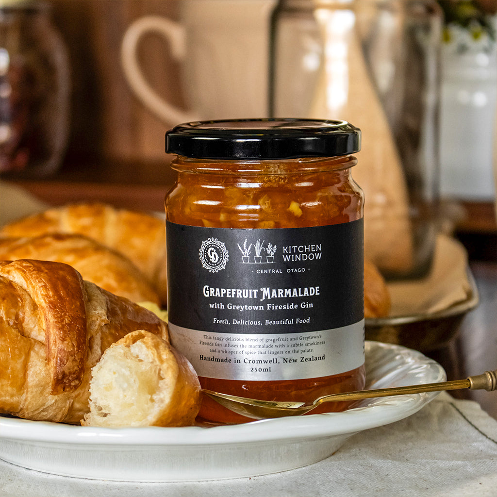 Greytown Distilling Co. Grapefruit Marmalade with Fireside premium gin. For the best gin gifts, buy online direct from the coolest gin distillery on the planet. 