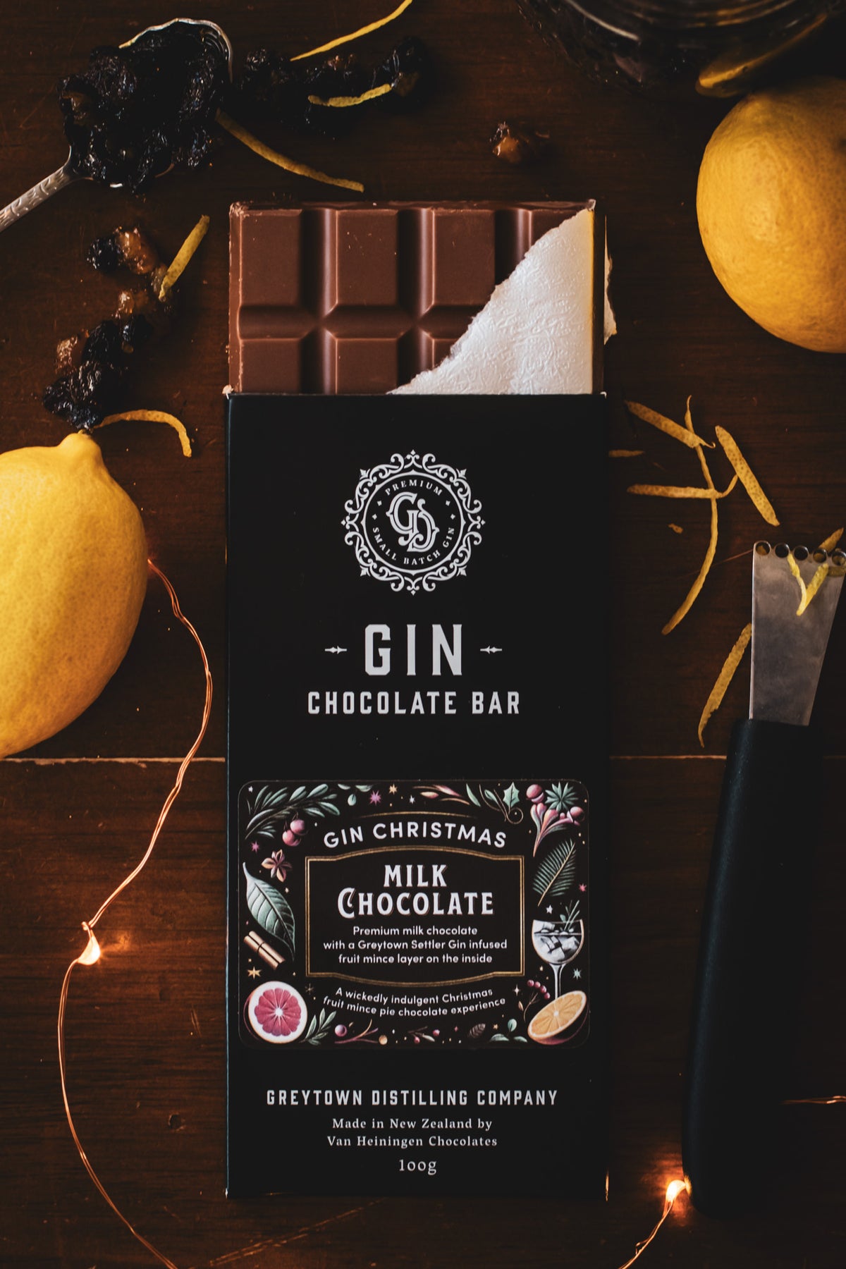 Premium Gin Christmas Milk Chocolate - 100g
