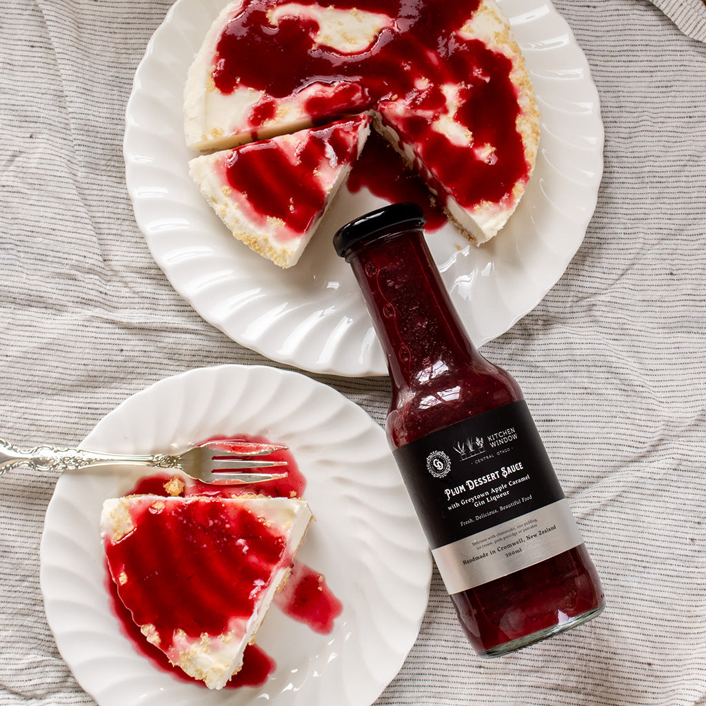 Plum Dessert Sauce with Apple Caramel Gin Liqueur 300ml