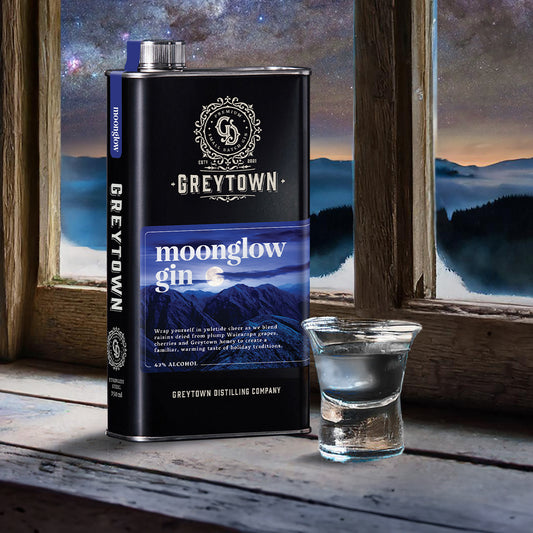 750ml Moonglow Martini Connoisseur Selection Gin